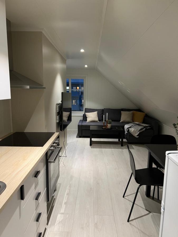 Ny Og Moderne 2-Roms Leilighet Bodø Esterno foto