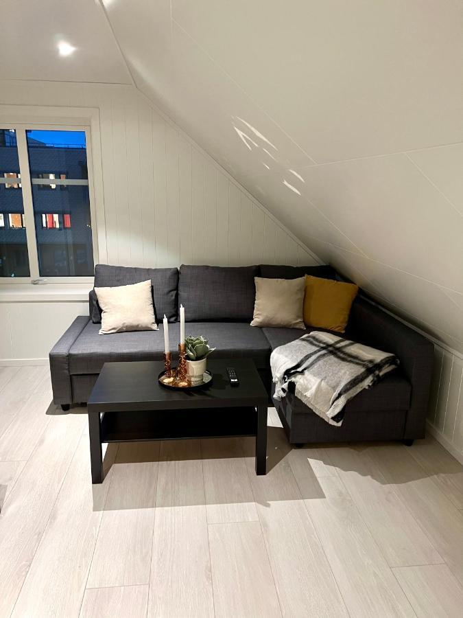 Ny Og Moderne 2-Roms Leilighet Bodø Esterno foto